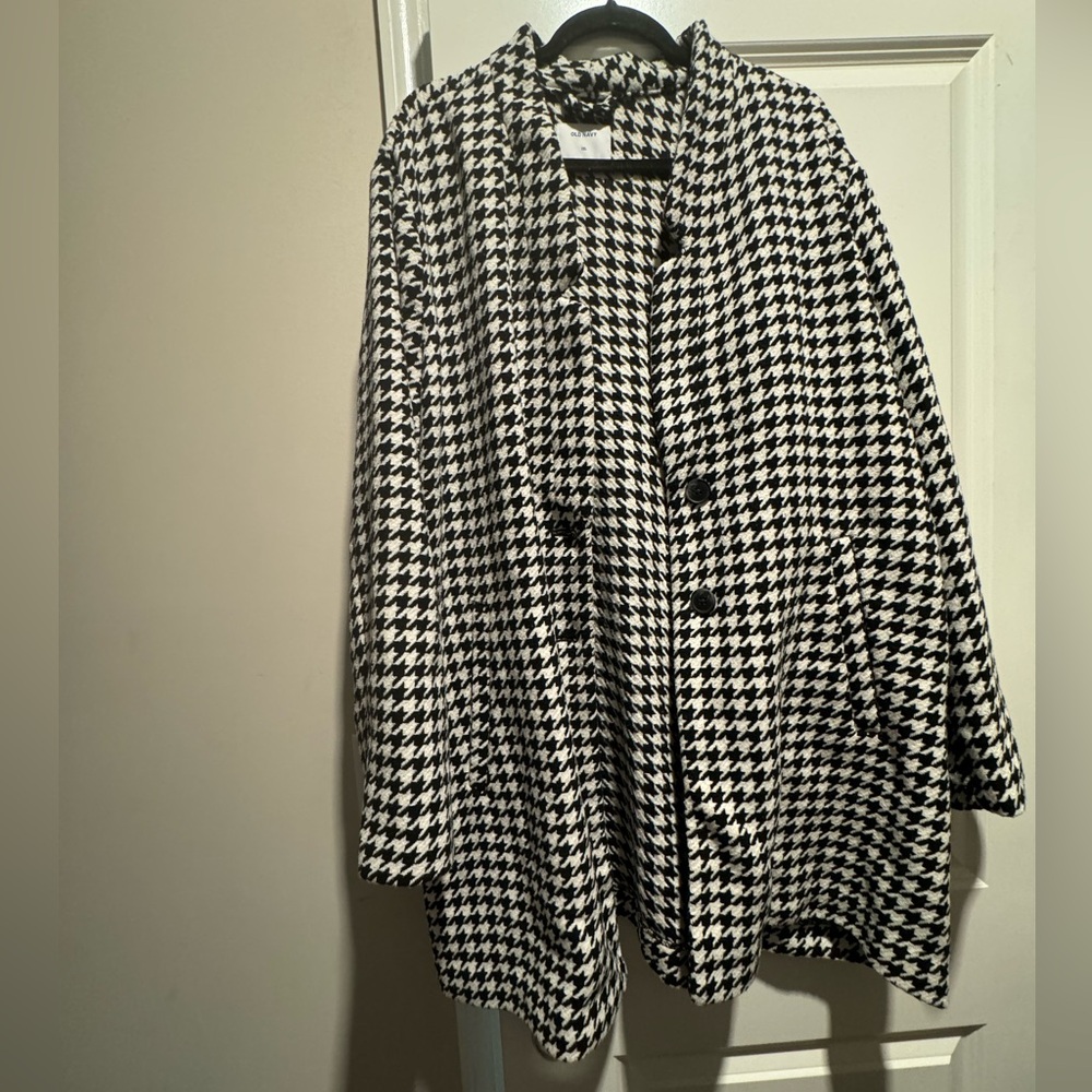 Houndstooth Coat